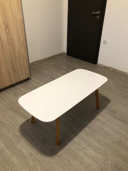 Konferenční stůl - 1