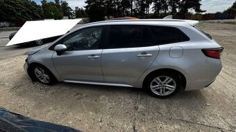 Toyota Corolla Touring Sports 2021 • 1.8 Hybrid • Automat