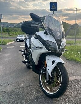 Prodám motocykl CF MOTO 650 GT - 1