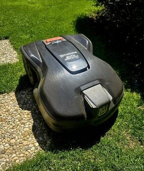 Robotická sekačka Husqarna AUTOMOWER® 305