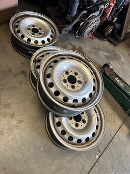 Plechové disky 9095 6x16" 5x112 ET54 66,5