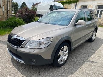 Škoda Octavia Scout 4x4 2.0TDI 103kW CR klimatronic Webasto