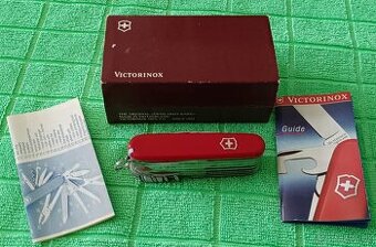 Victorinox Swiss Champ 1.6795