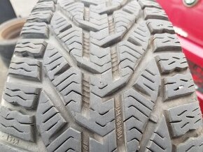 Pneu 195/65 R15 zimní - Pochází z Ford Focus