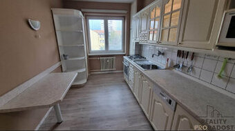 Pronájem, byt 3+1 s balkonem, 90m2, OV, Hodonín, okr. Hodoní - 1