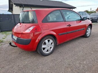 Renault Megane 1.4i tažné zařízení