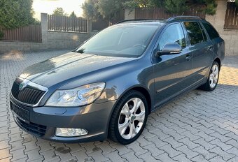 Škoda Octavia 2.0TDI 103Kw,ČR,05/2011,Xenony,Šibr,Elegance - 1