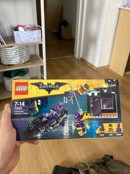 Lego (The batman lego movie) Catwoman Catcycle chase edition