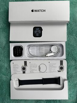 Apple Watch SE 44mm cellular