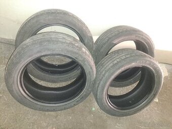 Zimní pneu 235 / 50 R18