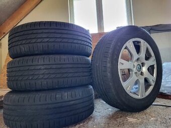 ALU Škoda Octavia II s pneu Nokian Wetproof 205/55 R16