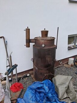 Destilační zařízení