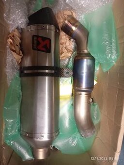 Aprilia tuono v4r 1100