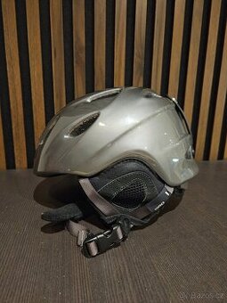 Dámská lyžařská helma GIRO