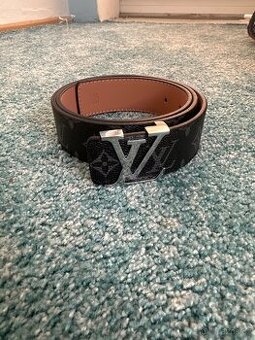 Louis Vuitton pásek