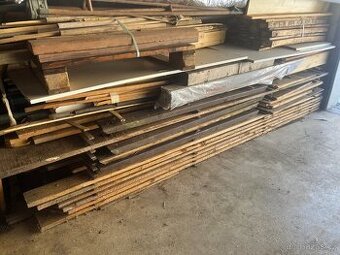 Stavební řezivo mix, desky,prkna, fošny