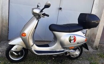 Vespa ET4 125