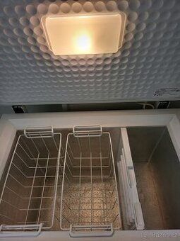 mrazák v pěkném stavu, SIEMENS, 200 L