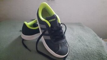 Dětské tenisky boty Adidas vel. 31