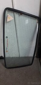 Zadní okno 5.dveří  felicia s výhřevem