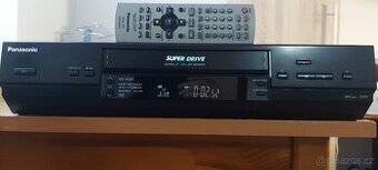 VIDEOREKORDÉR PANASONIC NV-HV61