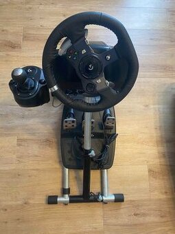 Logitech G920 s řadící pákou a Wheel standt pro