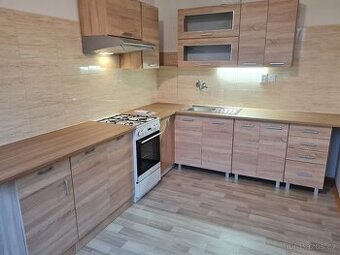 Pronájem bytu 3+1 v ulici Růžová v Mostě