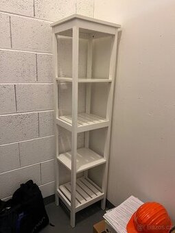 Policový díl HEMNES IKEA