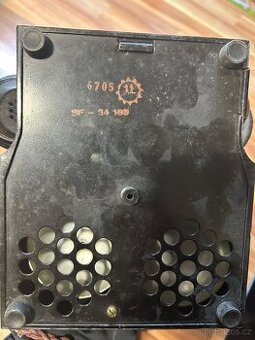 Starožitný telefon Prchal-Ericsson