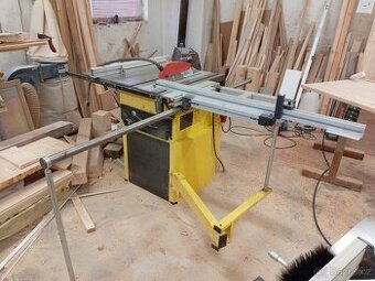 Formátovací pila TSF250