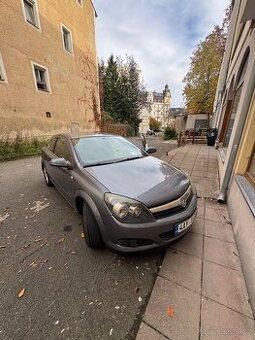 Opel Astra GTC