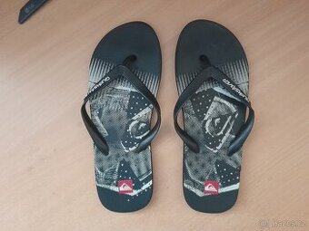 QUIKSILVER ŽABKY IHNED K PRODEJI