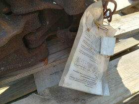 Čepy pásu, články i kompletní pásy DT-75