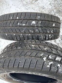 205/65 R16 C Continental