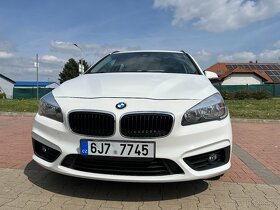 BMW 218i Active Tourer 1.499cm3 benzín - 1