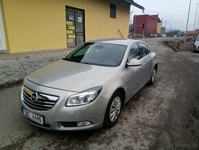 OPEL INSIGNIA benzín 1.8 103KW 234000KM