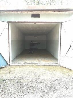 REZERVACE Pronájem garáže/skladu 20 m2, Jihlava