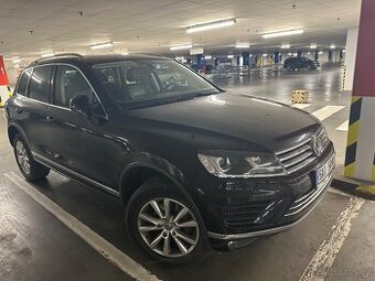 Volcvagen Touareg 3 .0 tdi