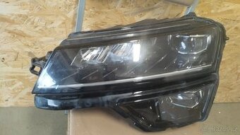 Levé světlo Škoda karoq full led bez poškození