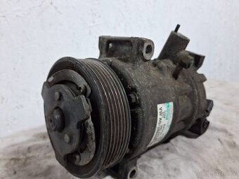 Kompresor klimatizace VW 5n0820803