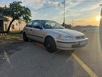 Honda Civic 6g hatch