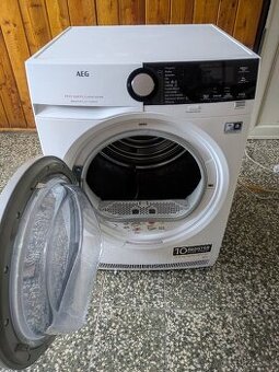 aeg 8000 series (malo ohriva - na opravu)