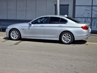 BMW F10