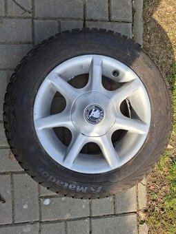 Felicia Pickup Borbet disky a zimní gumy 7 mm
