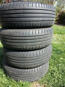 Prodám letní pneu 215/65 R16 Dunlop