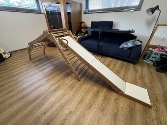 Dřevěná multifunkční prolézačka FABER se skluzavkou