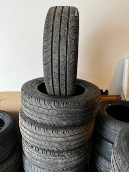 Prodám 4x pneu-205/65 R16c