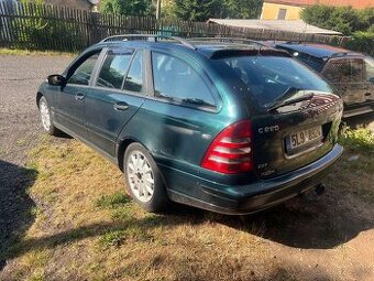 Mercedes benz c220 cdi 203K obsah 2148 100Kw