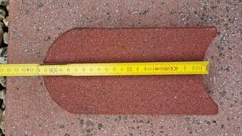Lem trávníkový PRESBETON malý TL-2 červená - 217x120x50 mm - 1