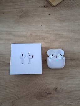 Sluchátka Apple Airpods 4
